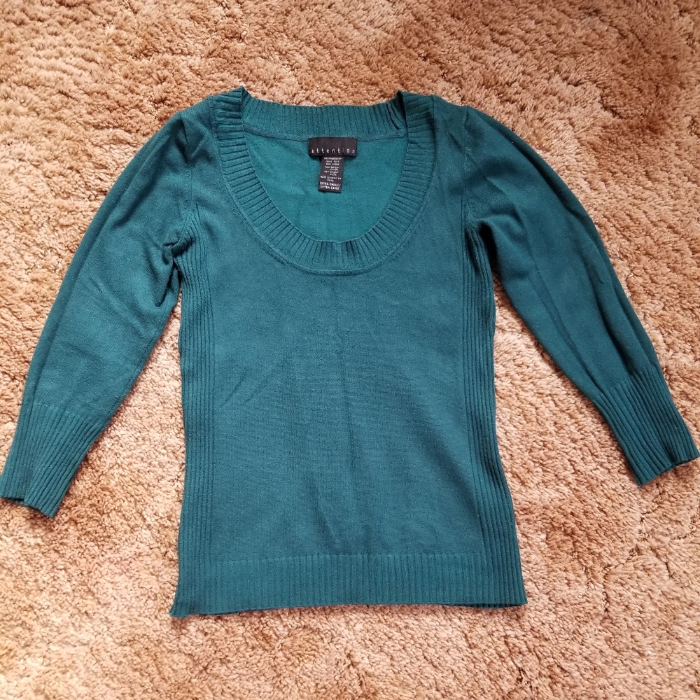 Women's XS top